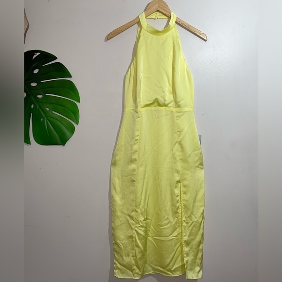 Lulus Perfect Polished Halter Dress in Yellow Sz. Small - Picture 10 of 17